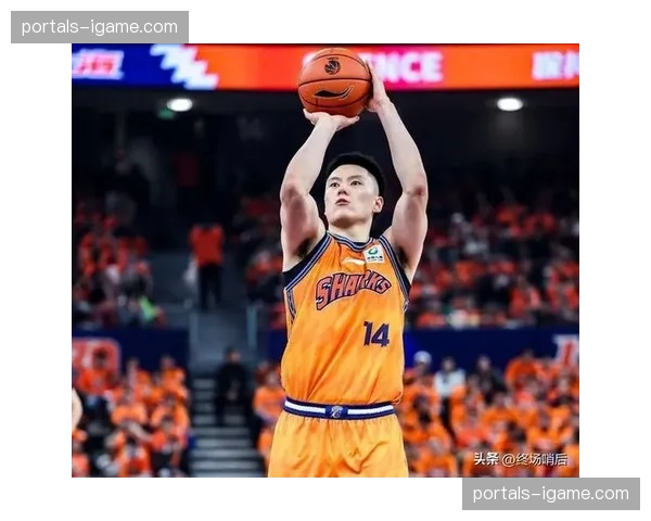 上海久事豪取11连胜登顶榜首 李弘权三分神射成争冠X因素